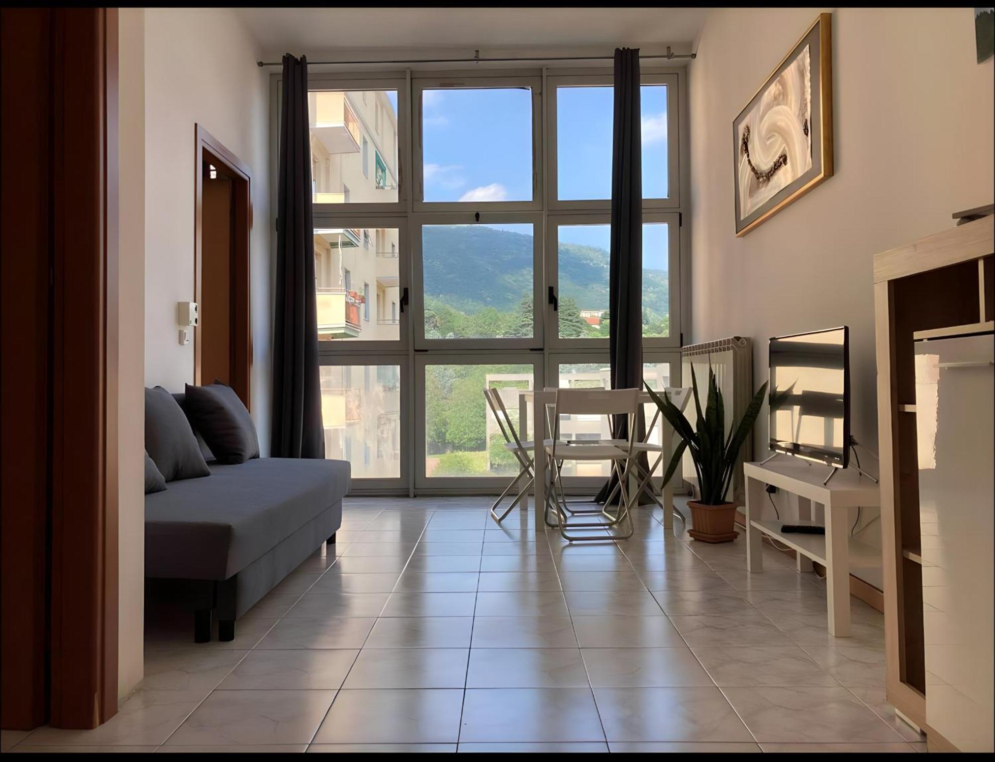 Casa Silvana Como Luaran gambar